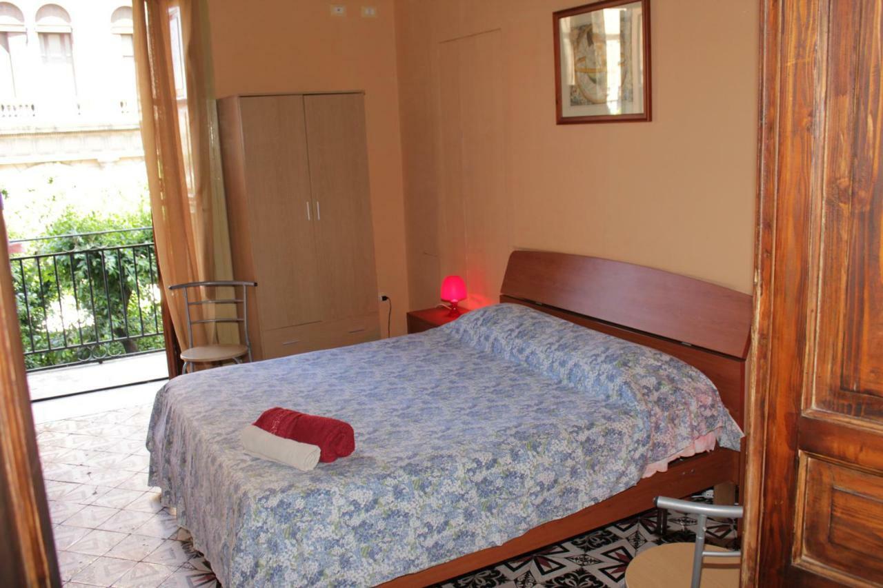 B&B Stazione Centrale Palermo Eksteriør bilde